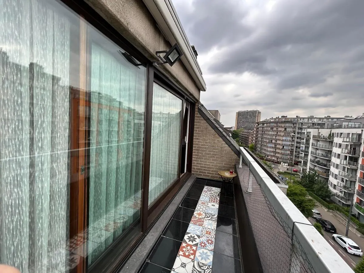 شقة Un Duplex Chic Pour Une Experience Unique A Cote De La Basilique بروكسل